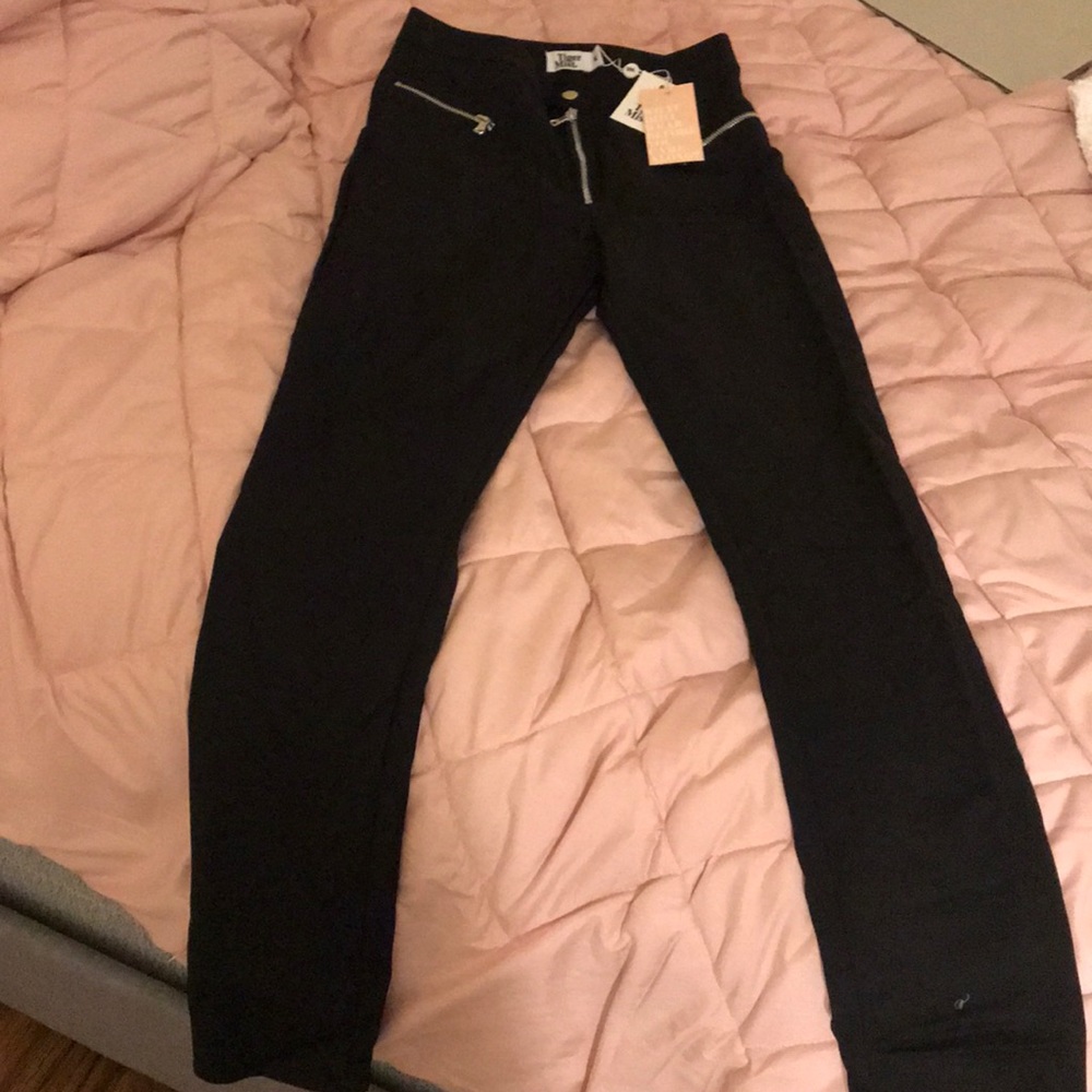 Tiger Mist black pants